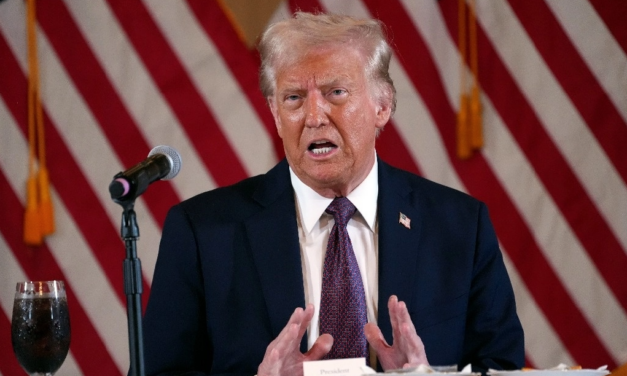 Anuncia Trump órgano para recaudar aranceles