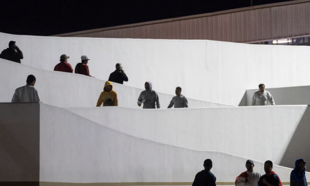 Anuncian la creación de 35.000 empleos para los mexicanos que deporte Trump de Estados Unidos