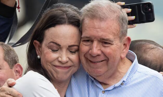 “Se acabó la excusa de quienes están esperando las actas”: María Corina Machado