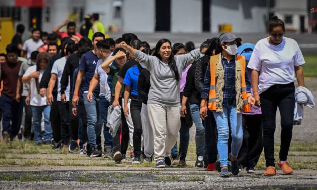 Municipio en alerta permanente por deportaciones: Alcalde