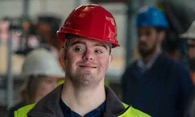 Buscarán programa de capacitación laboral para jóvenes con Síndrome de Down