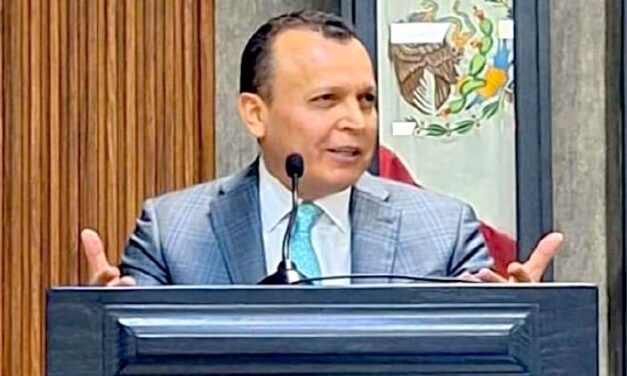 Va Auditoría contra empresas que mienten para vender a Gobierno