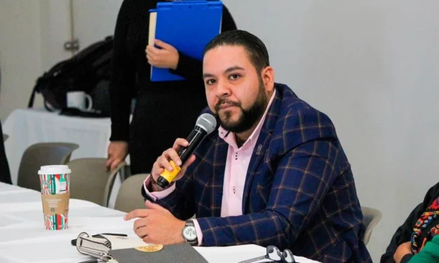 Reprueban regidores comentarios misóginos de Riggs