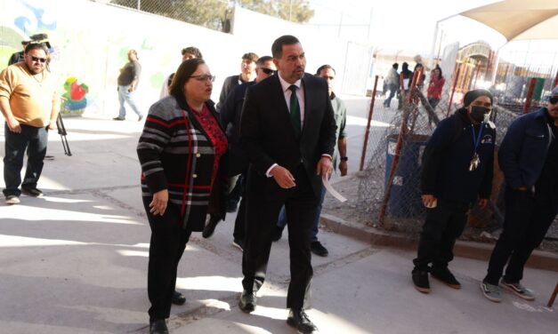 Realiza Alcalde entrega de apoyo social y obras del Presupuesto Participativo a CASA