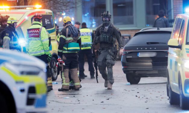 Tiroteo causa una decena de muertos en un centro de formación en Suecia