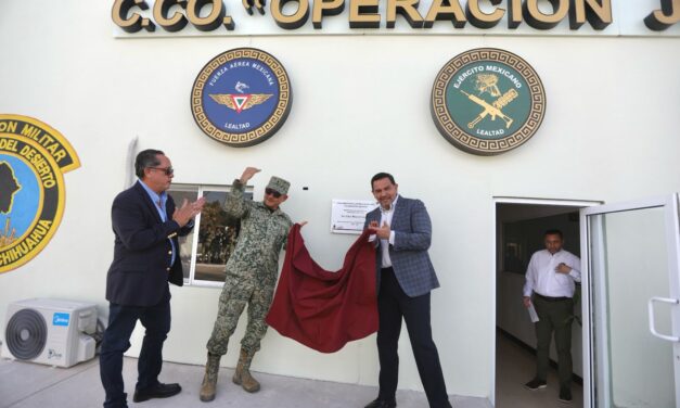 Entrega Presidente Centro Coordinador de Operaciones en la Guarnición Militar