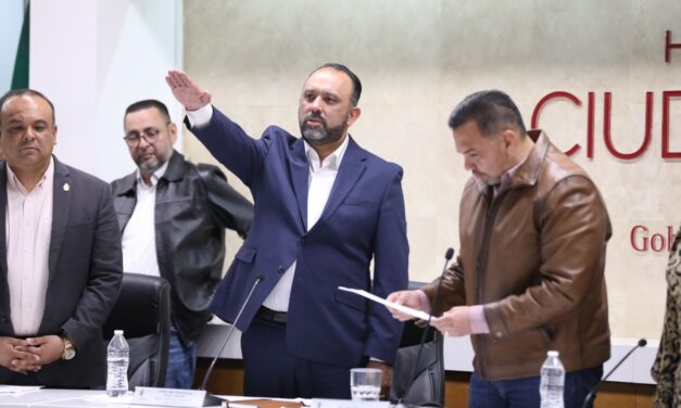 Toma protesta Héctor Rafael Ortiz Orpinel como Presidente Municipal