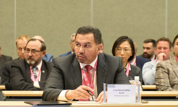 Promociona Cruz Pérez Cuéllar inversiones de Asia en Ciudad Juárez