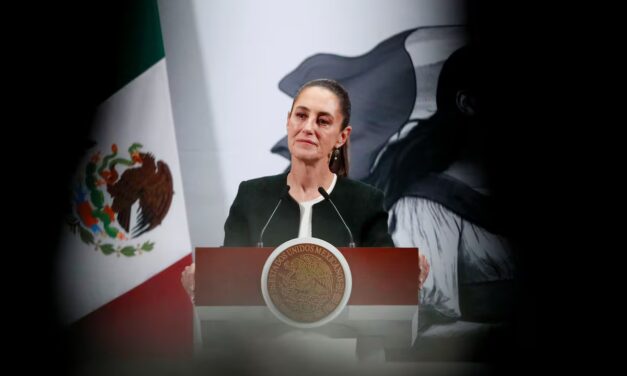 México salva (de momento) 839.000 millones de dólares de intercambio binacional y preserva el TMEC