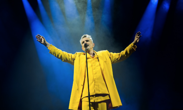 La reacción de Miguel Bosé por sismo durante su concierto en CDMX