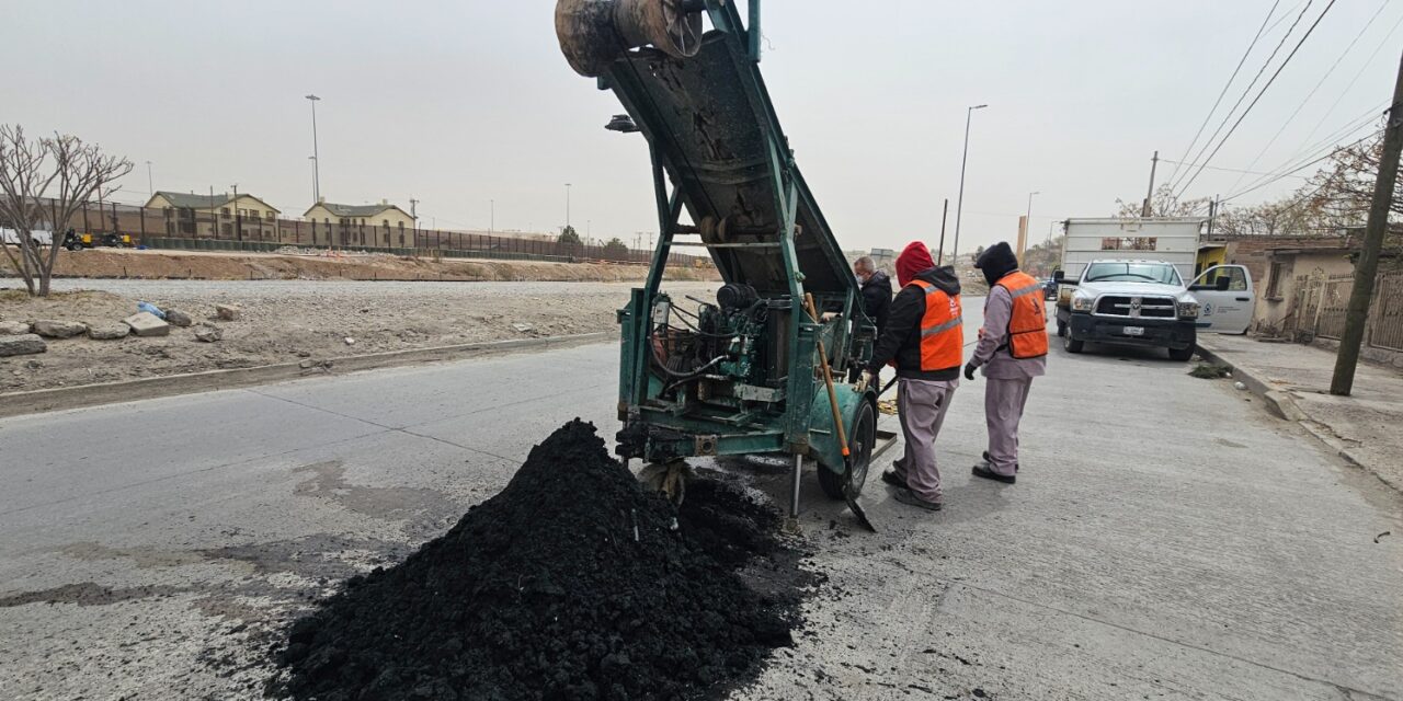 Realizan limpieza del Colector Nadadores en el norponiente de la ciudad