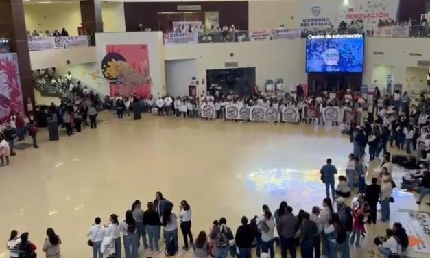 Maestros de la Sección 42 exigen mejoras en Pensiones Civiles y pago de salarios atrasados