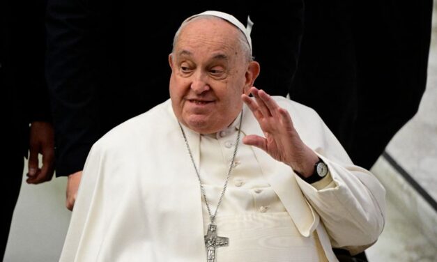 Papa Francisco. Vaticano difunde primera foto desde su hospitalización