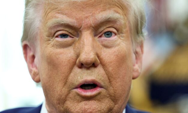 Trump contesta a Trudeau, amenaza con nuevos aranceles recíprocos a Canadá