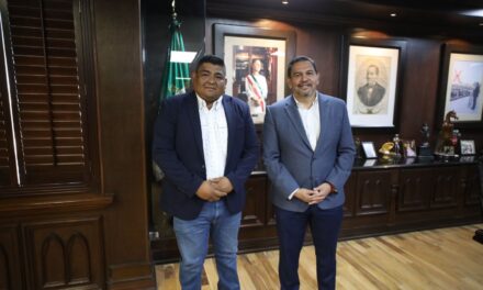 Alcalde de Jiménez visita al alcalde Cruz Pérez Cuéllar