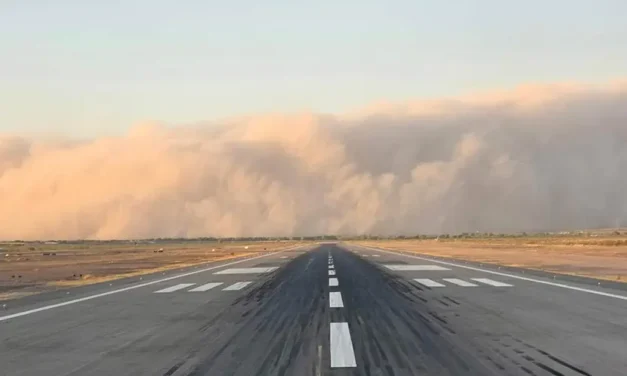 Impresionante tormenta de arena azotó Chihuahua