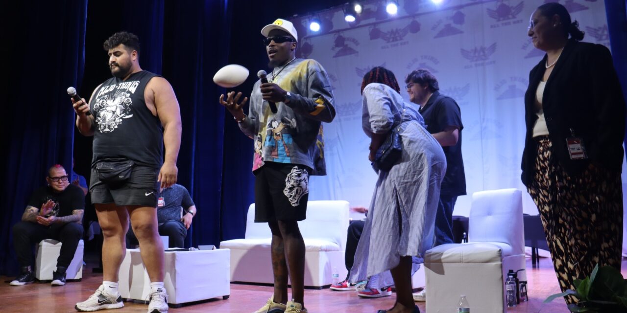Jugadores de la NFL impulsan campamentos deportivos en Ciudad Juárez en busca de talento juvenil