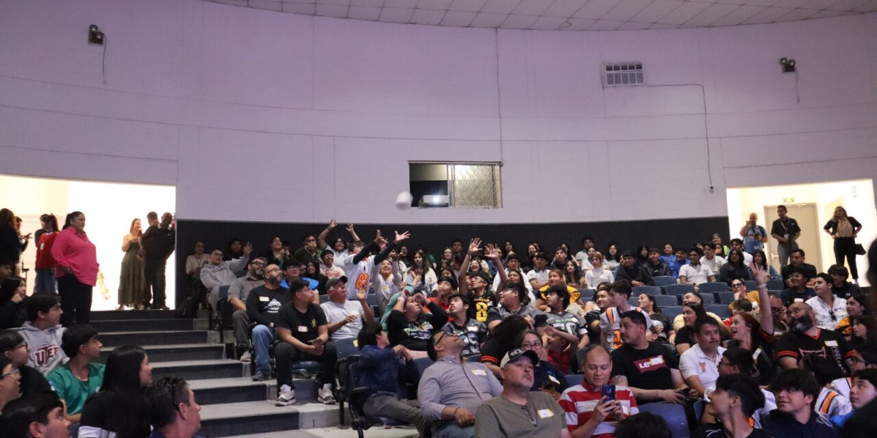 Jugadores de la NFL impulsan campamentos deportivos en Ciudad Juárez en busca de talento juvenil