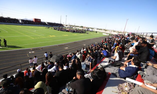 Celebran a la niñez juarense con gran función de lucha libre y ambiente familiar