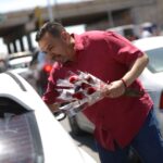 Alcalde Cruz Pérez Cuéllar celebró a las madres juarenses con entrega de flores