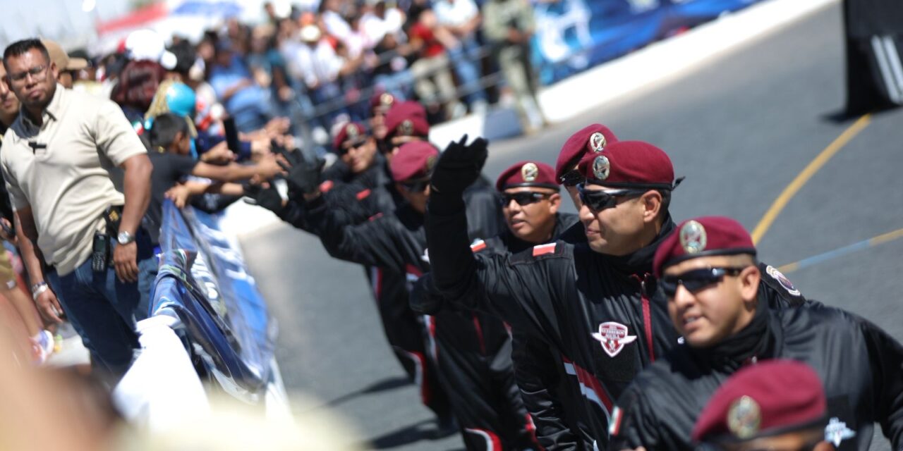 Más de 15 mil juarenses disfrutan del evento militar “La Gran Fuerza de México”