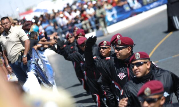 Más de 15 mil juarenses disfrutan del evento militar “La Gran Fuerza de México”