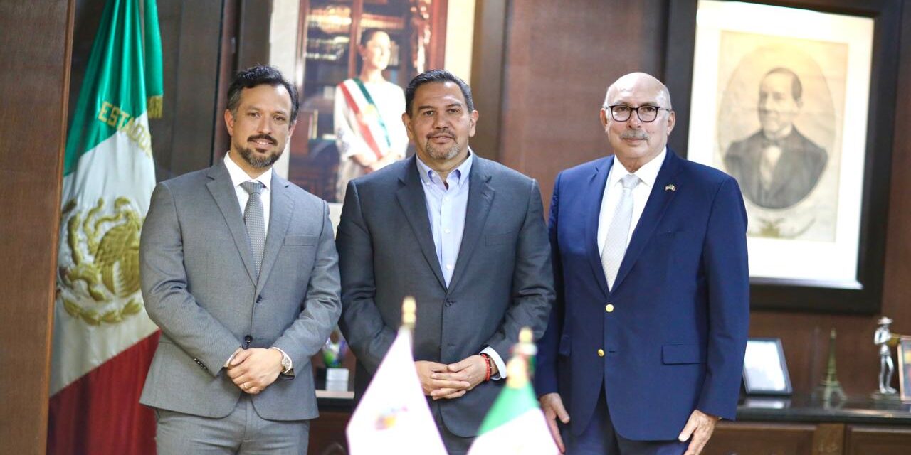 Alcalde Cruz Pérez Cuéllar se reúne con director de New Mexico Border Authority