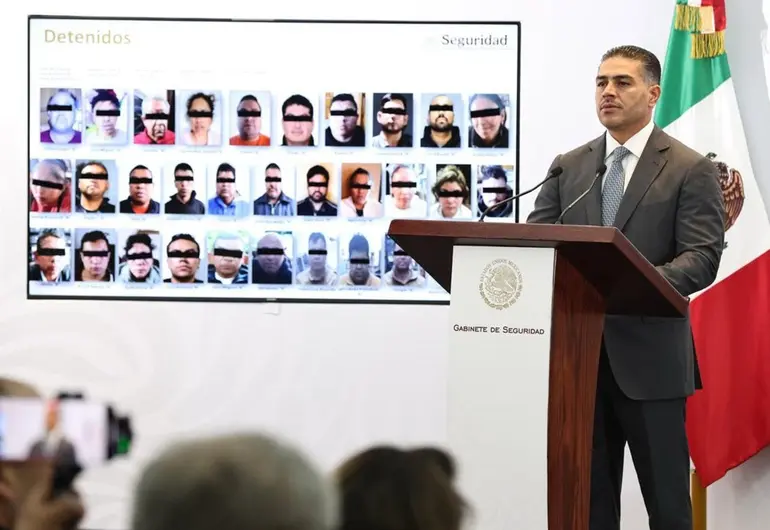Desmantelan red criminal de huachicol en el centro del país: Harfuch