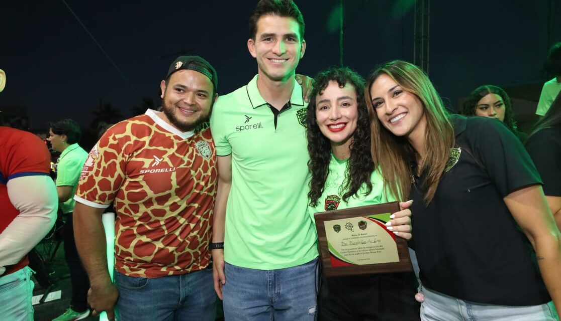 Celebran 10 años del FC Bravos con fiesta y reconocimiento a la afición juarense