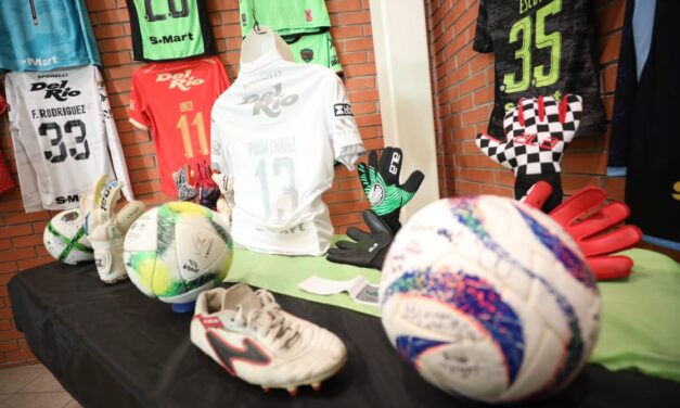 Celebran 10 años del FC Bravos con fiesta y reconocimiento a la afición juarense