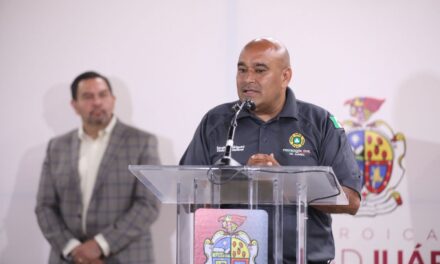 ¡Lluvias desatan emergencia en Juárez! Más de 800 servidores públicos atienden a miles de afectados en el poniente de la ciudad