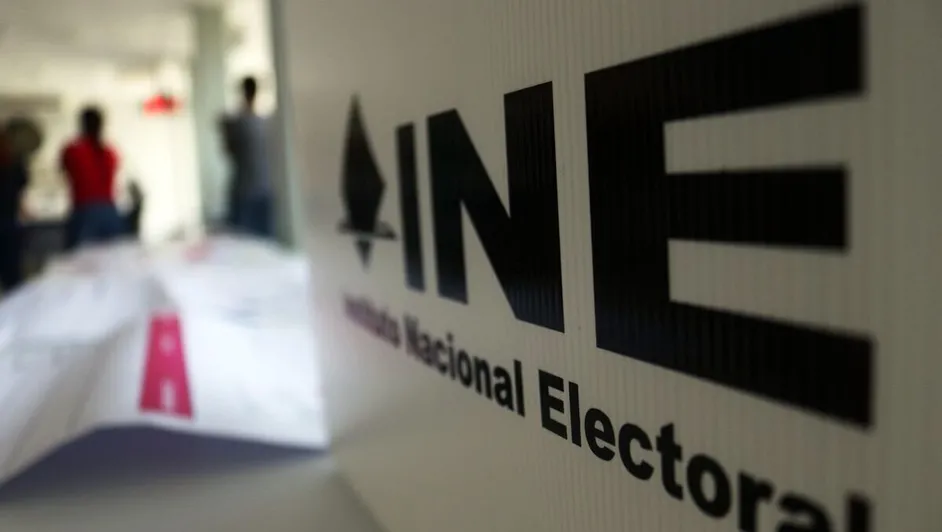 INE multa a Morena con 21.6 millones por evasión de fiscalización en elecciones 2024