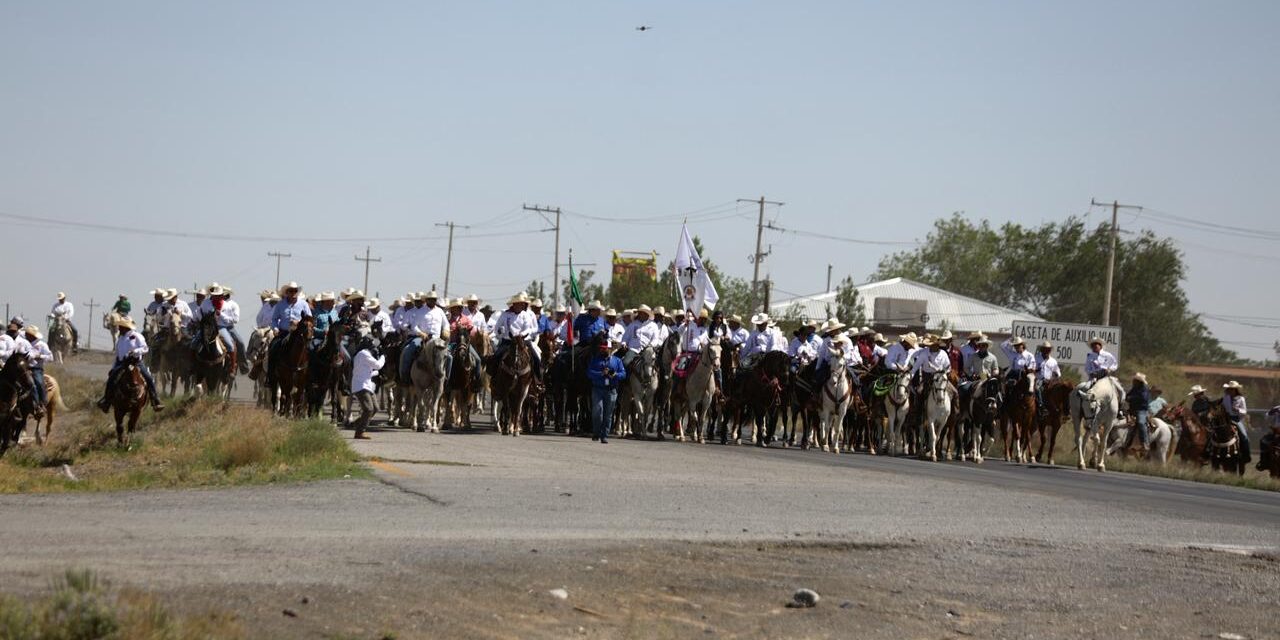 Así inició la XXX Cabalgata Villista encabezada por el alcalde de Cd. Juárez
