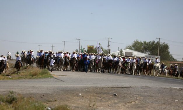 Así inició la XXX Cabalgata Villista encabezada por el alcalde de Cd. Juárez