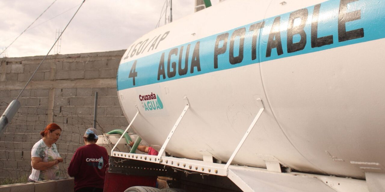 ¡Ahí va el agua! Colonias del sur reciben pipas gracias a la ‘Cruzada por el agua