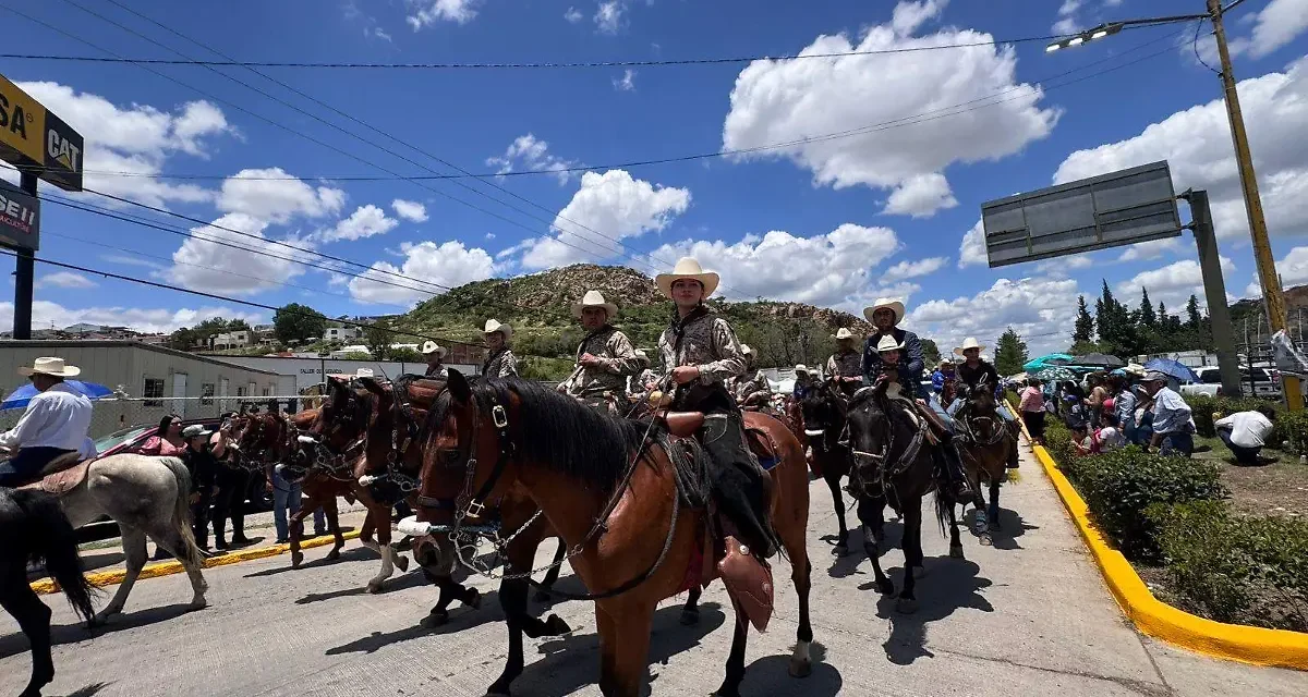 Concluye la Gran Cabalgata Villista 2025 con emotivo recibimiento en Parral