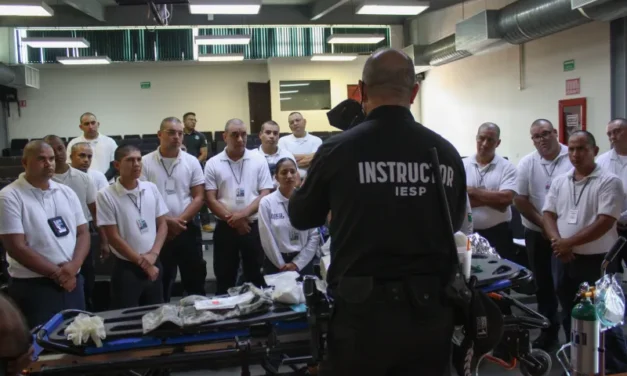 Capacita SSPE a agentes en la atención de emergencias por sobredosis de fentanilo