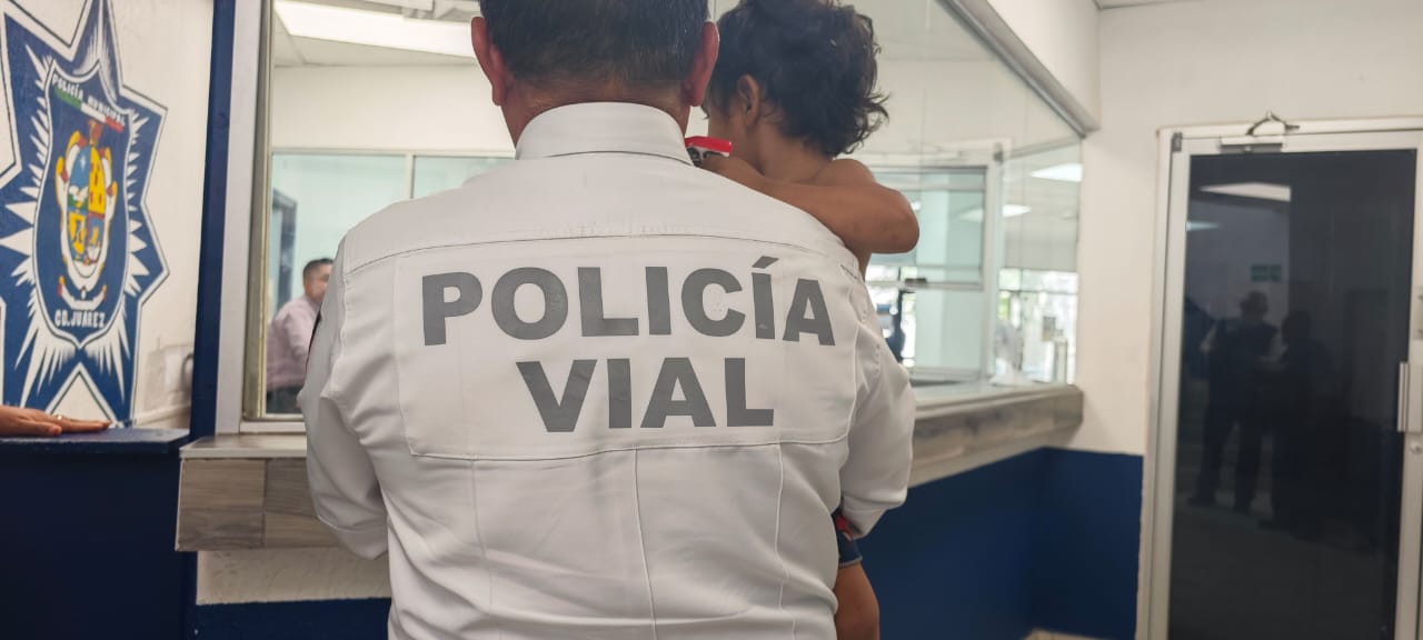 Resguardan policías viales a menor de edad