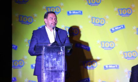 Asiste alcalde a inauguración de tienda S-Mart número 100