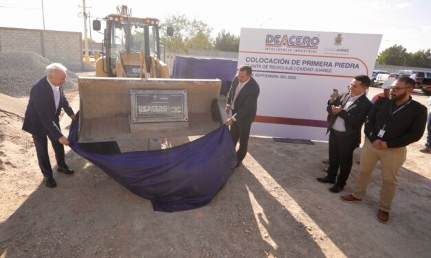 Acude alcalde a colocación de primera piedra de planta de reciclaje Deacero