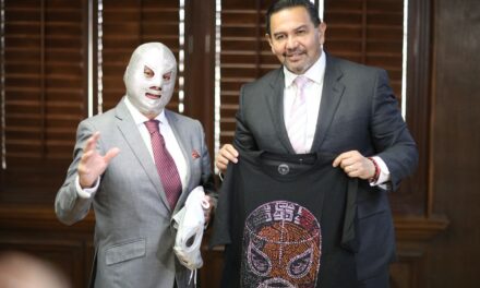 Visita Hijo del Santo al Presidente Municipal