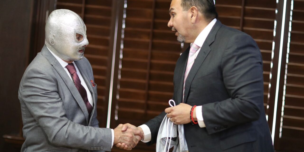 Visita Hijo del Santo al Presidente Municipal