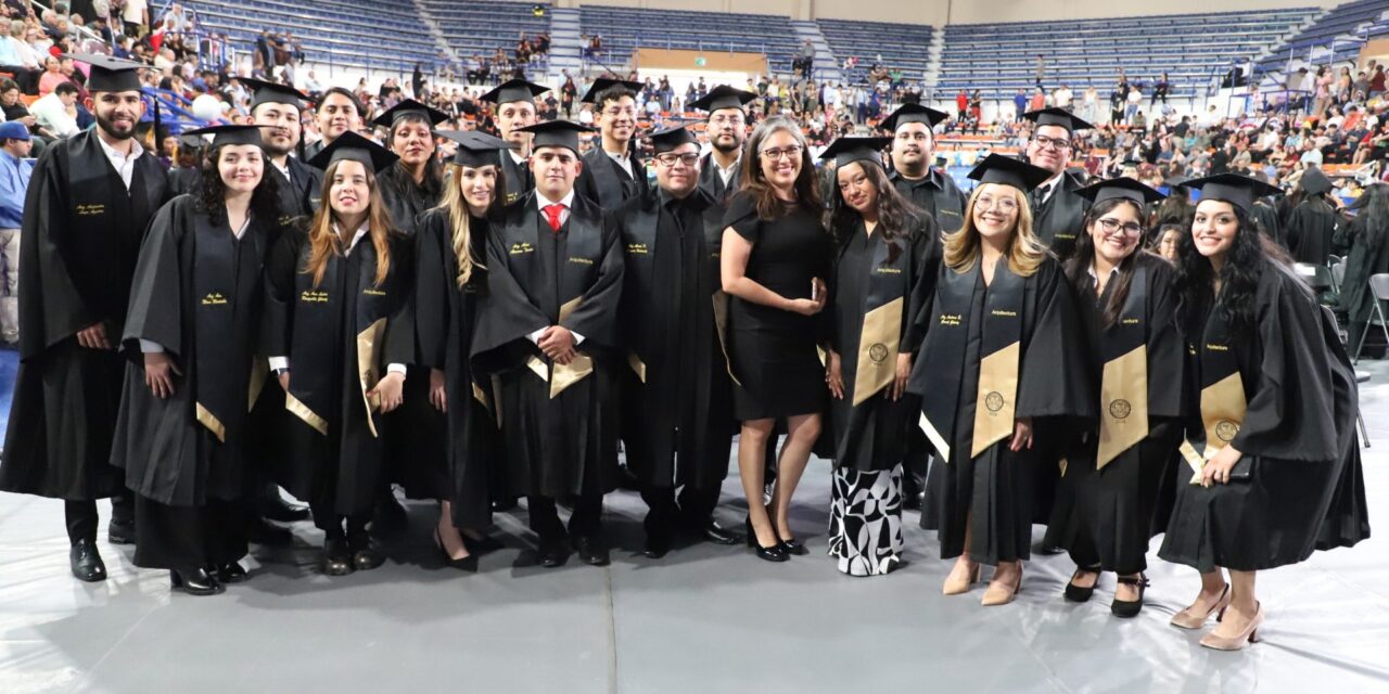 UACJ entregará títulos profesionales a más de 500 egresados del IADA e IIT