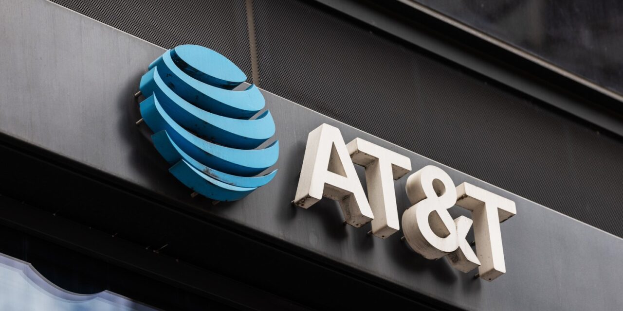 Caída masiva de la red de AT&T deja incomunicados a millones de usuarios en México