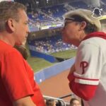 ¡La ‘Karen de los Phillies’ arruina cumpleaños de un niño, pero él recibe un regalo inesperado que enloquece a todos!
