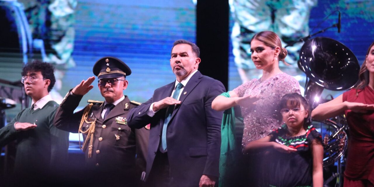 La Presidenta de México, los migrantes y el pueblo de Juárez, en los ¡VIVAS! del Presidente Municipal