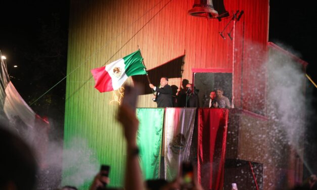 La Presidenta de México, los migrantes y el pueblo de Juárez, en los ¡VIVAS! del Presidente Municipal