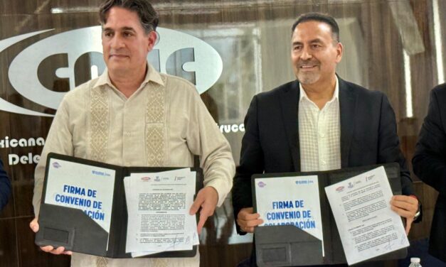 Firma Gobierno del Estado convenio con CMIC Juárez para agilizar trámites administrativos y fiscales