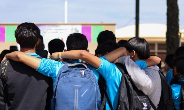 Gobierno del Estado participa en jornada de prevención y seguridad con adolescentes