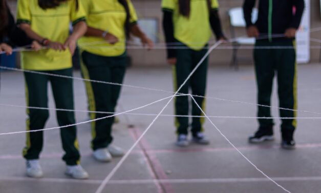 Gobierno del Estado participa en jornada de prevención y seguridad con adolescentes